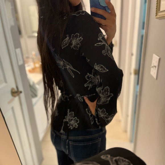 Forever21 Wrap Blouse - Picture 4 of 5